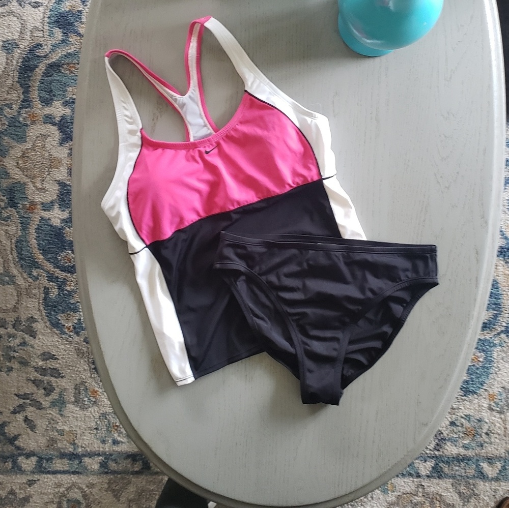 Nike Racertop Tankini Swimsuit Set